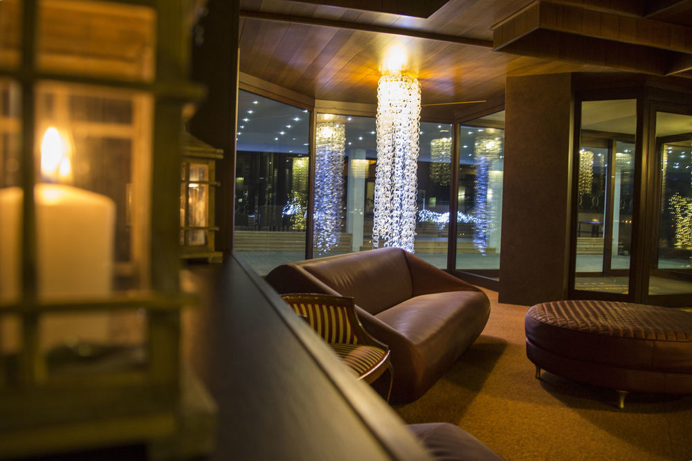Linta Hotel Wellness & Spa 阿西阿高 外观 照片
