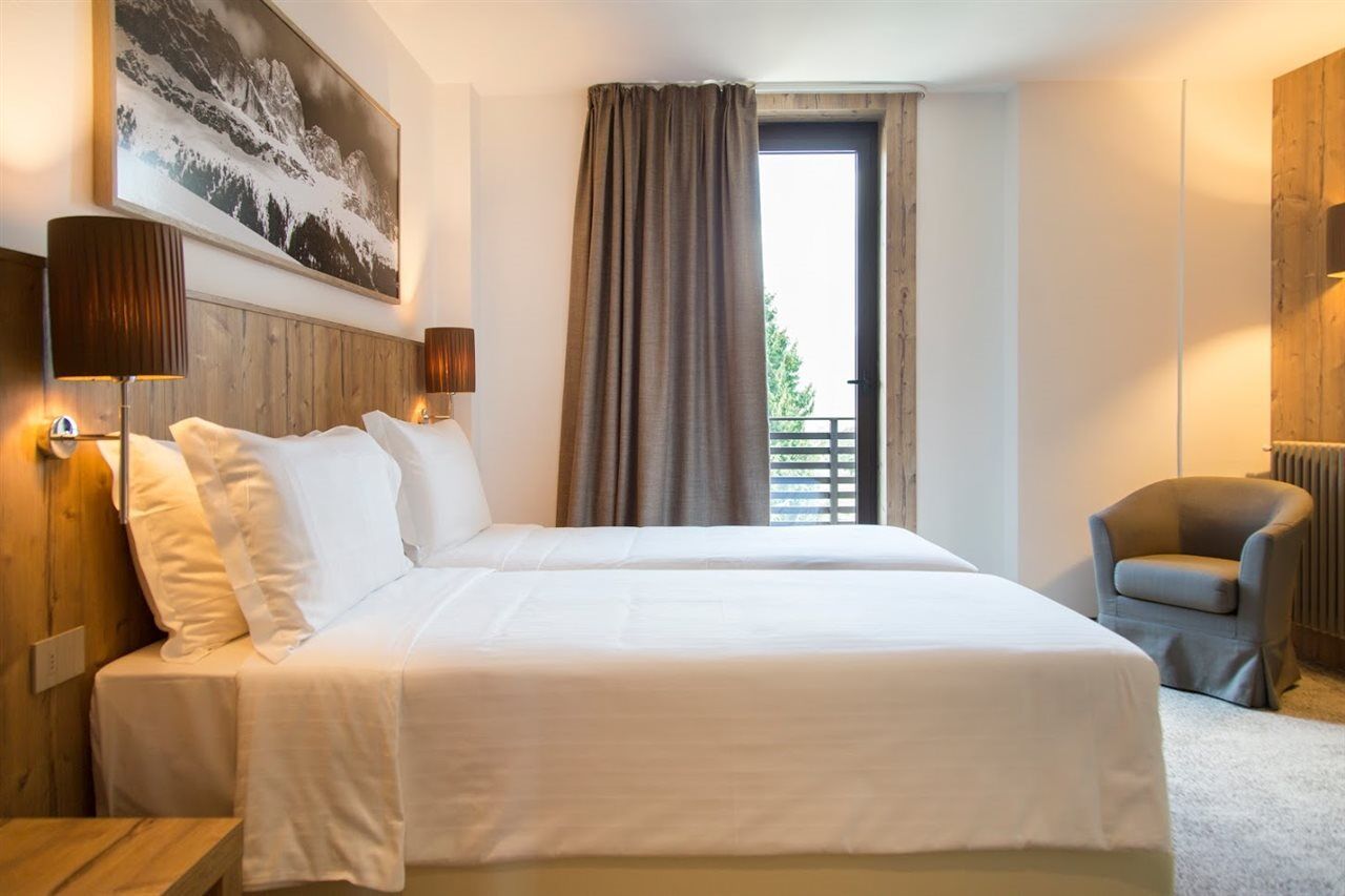 Linta Hotel Wellness & Spa 阿西阿高 外观 照片